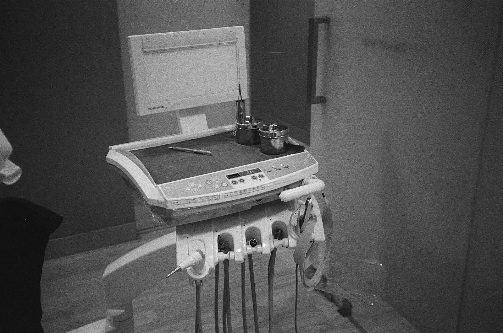 Contemporary dental technology